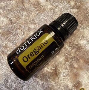 FREE Oregano Doterra 15ml Essential Oil NEW w/ Salt Scrub 4oz purchase